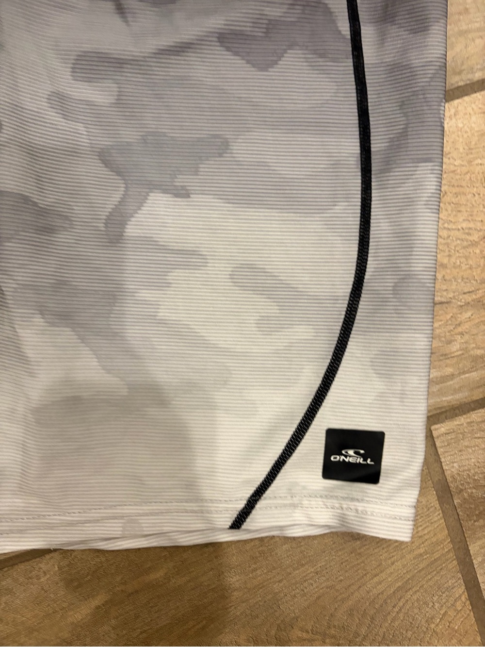 O'Neill Men's Gray Ombre Camo Swim Trunks size 31 - Picture 3 of 7
